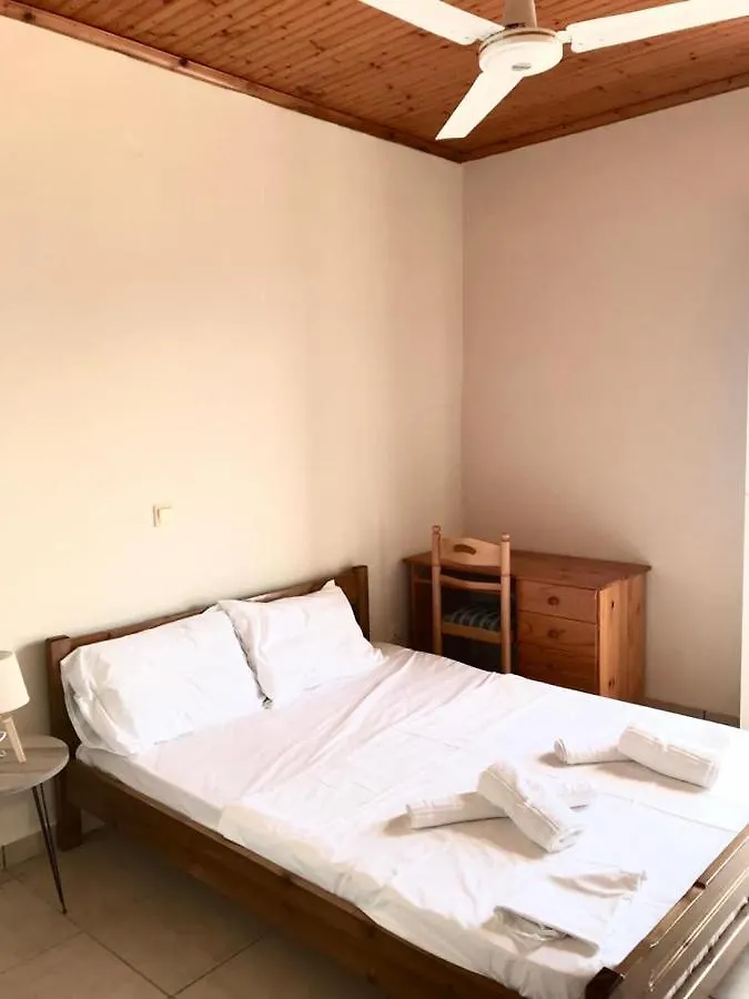 Les Oliviers Villa With Sea View On Petani Beach Vóvikes